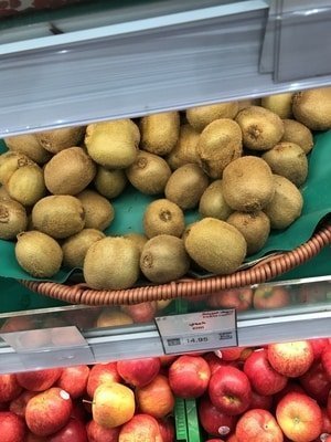 kiwi carbs