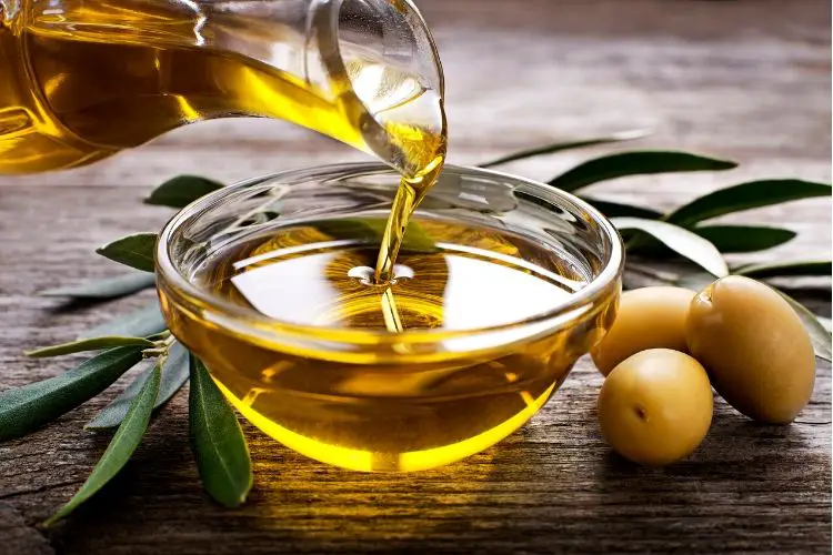 olives carbs oil