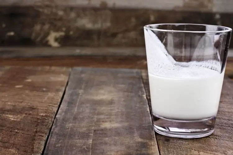 buttermilk calories