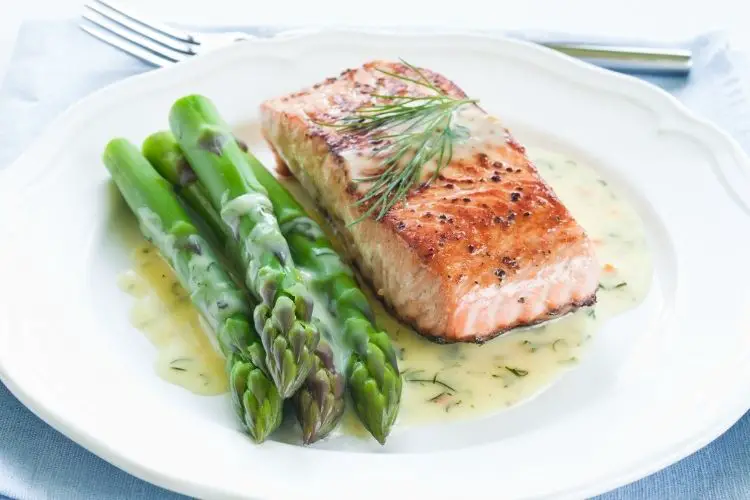 salmon in keto meal plan