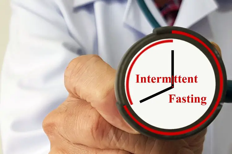 Intermittent Fasting and Keto involves eating eating fewer calories to reduce weight gain