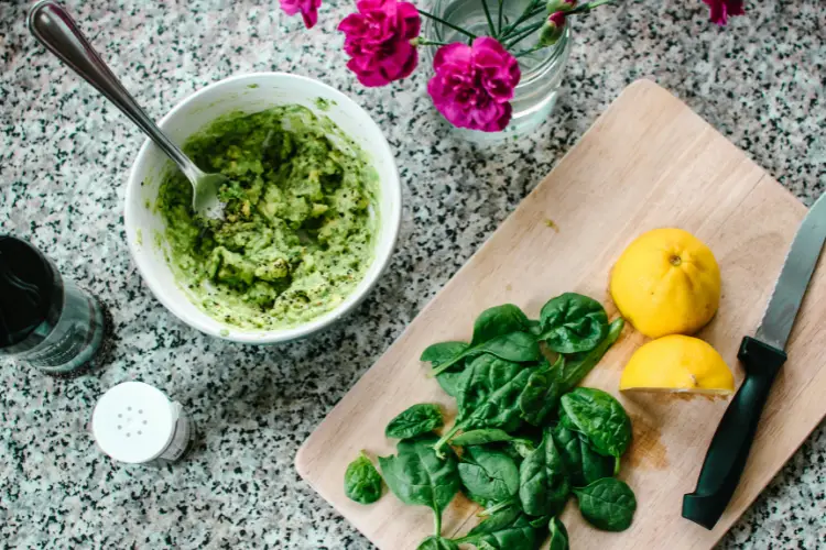 calories in spinach